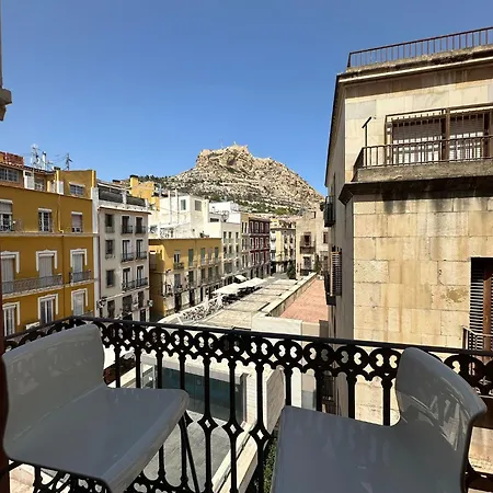 Plaza San Nicolas Gam * Alicante