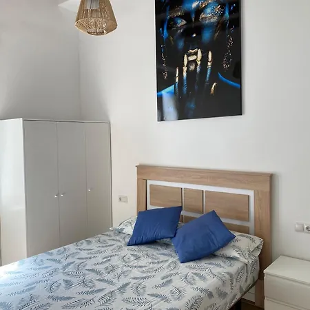 Plaza San Nicolas Gam Apartment *