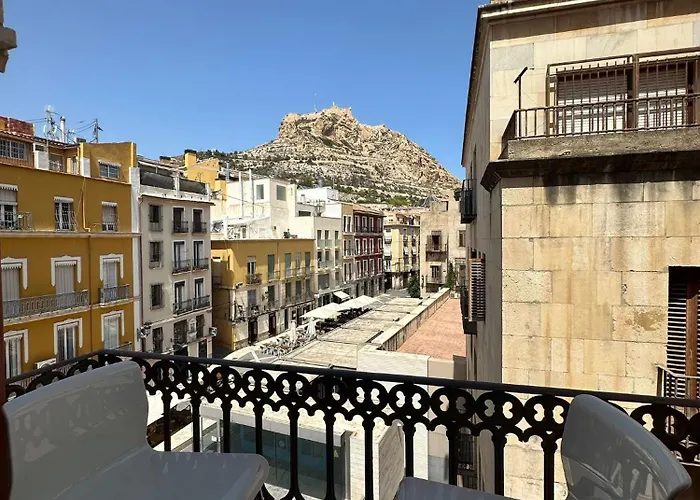 Plaza San Nicolas Gam * Alicante